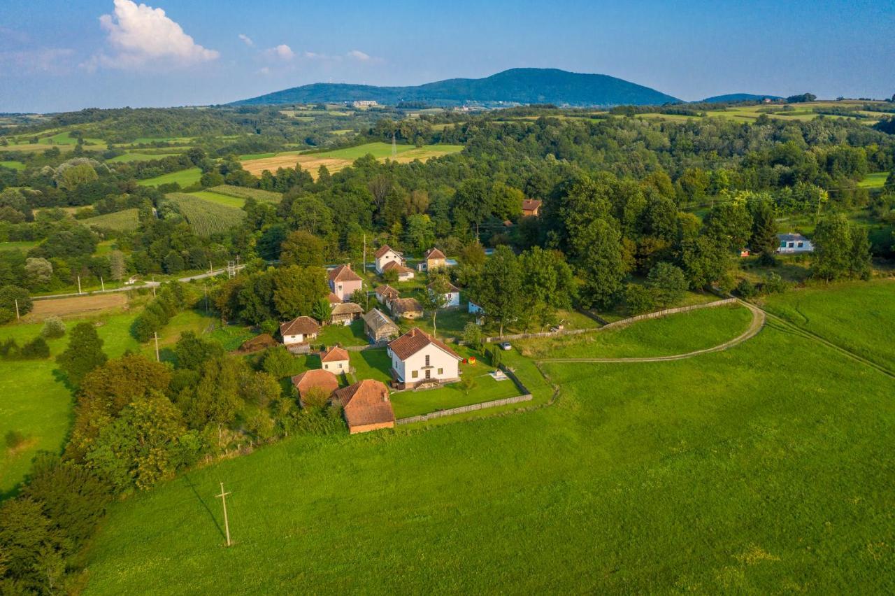 Casa Maia Kosmaj Villa Ducina Екстериор снимка